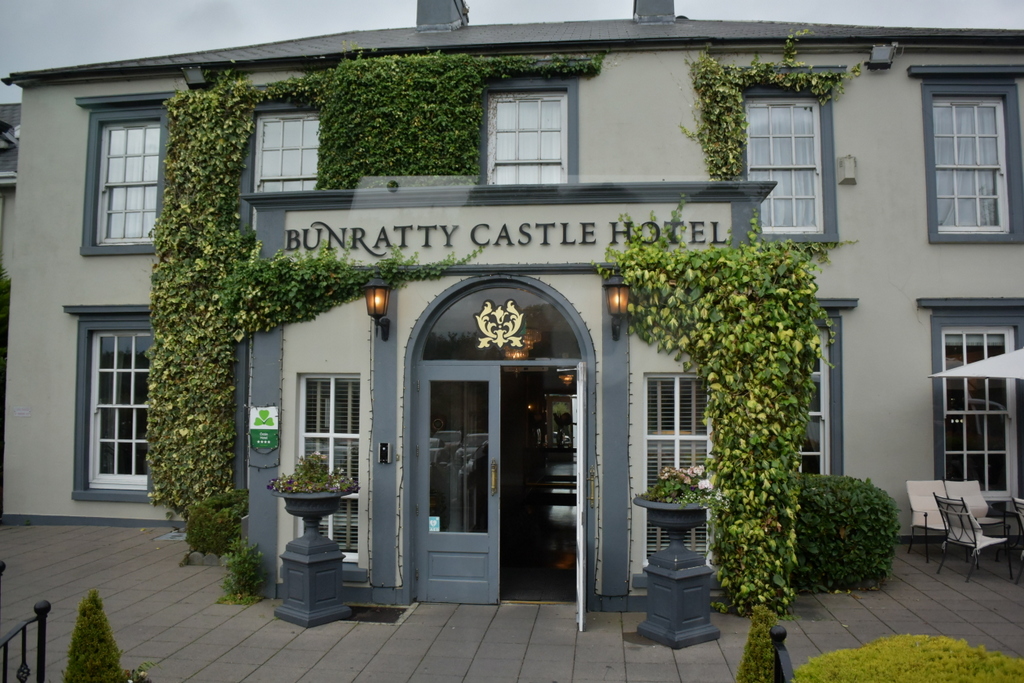 Bunratty Hotel